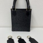 リメイク品：鞄からミニバック、キーホルダー